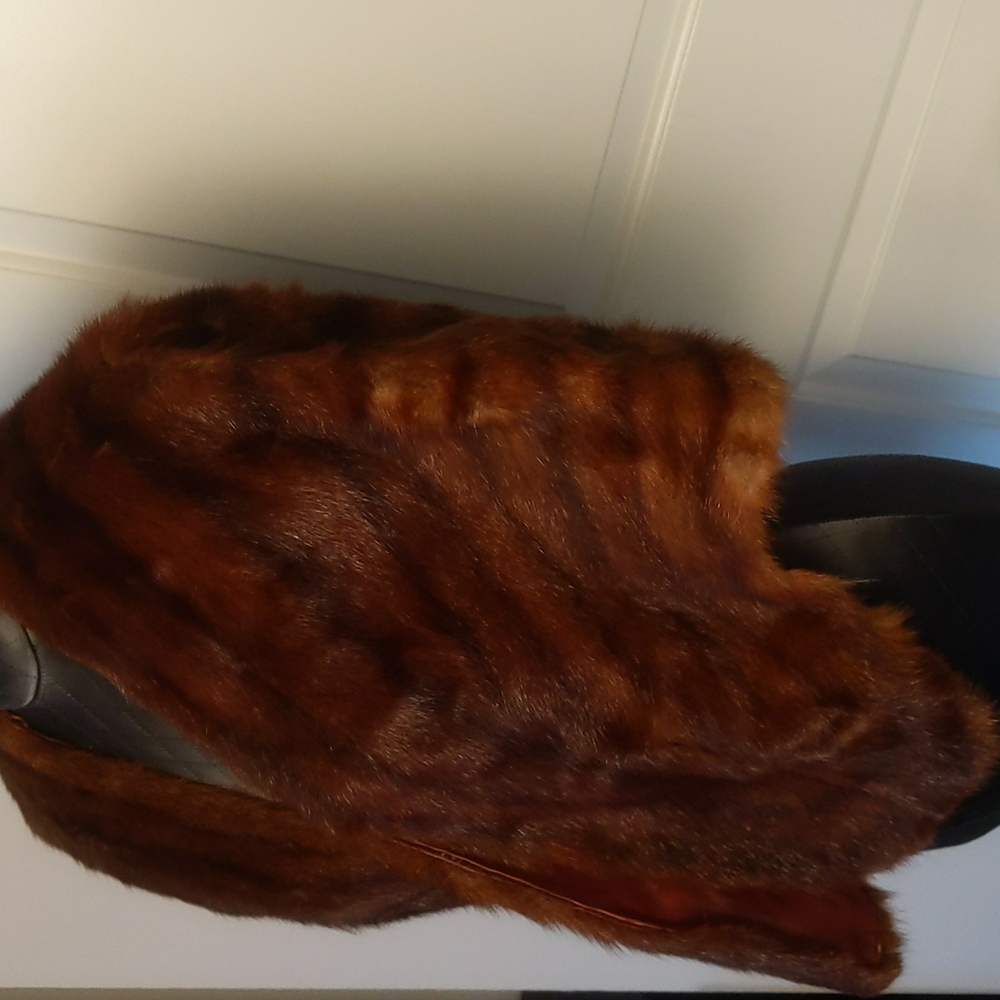 Beautiful Vintage Fur Stole